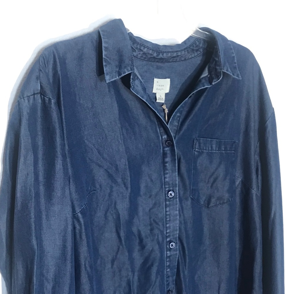 Target A New Day Chambray Top Blue Size Large NWT